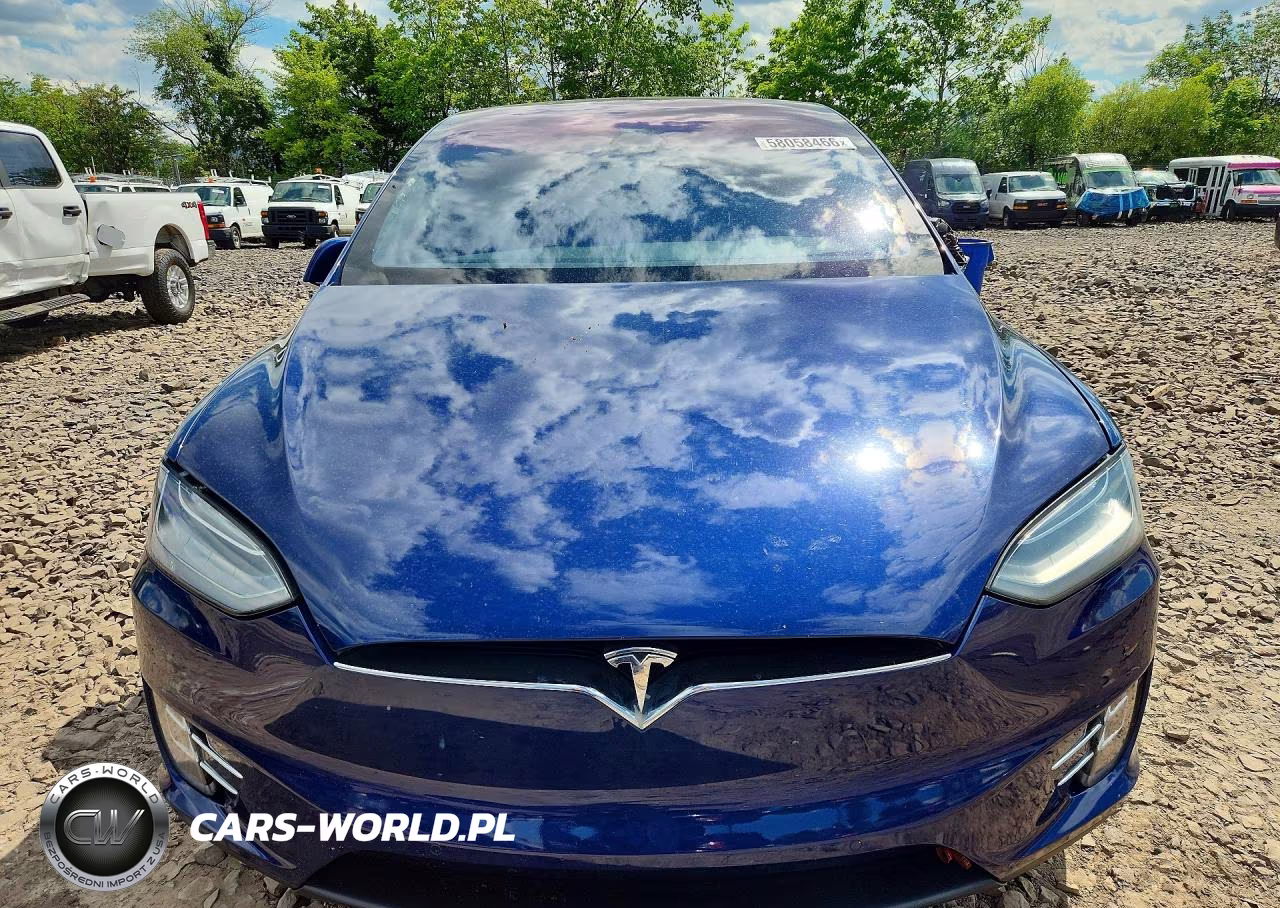 2017 Tesla Model X VIN:5YJXCBE20HF057677 - 5