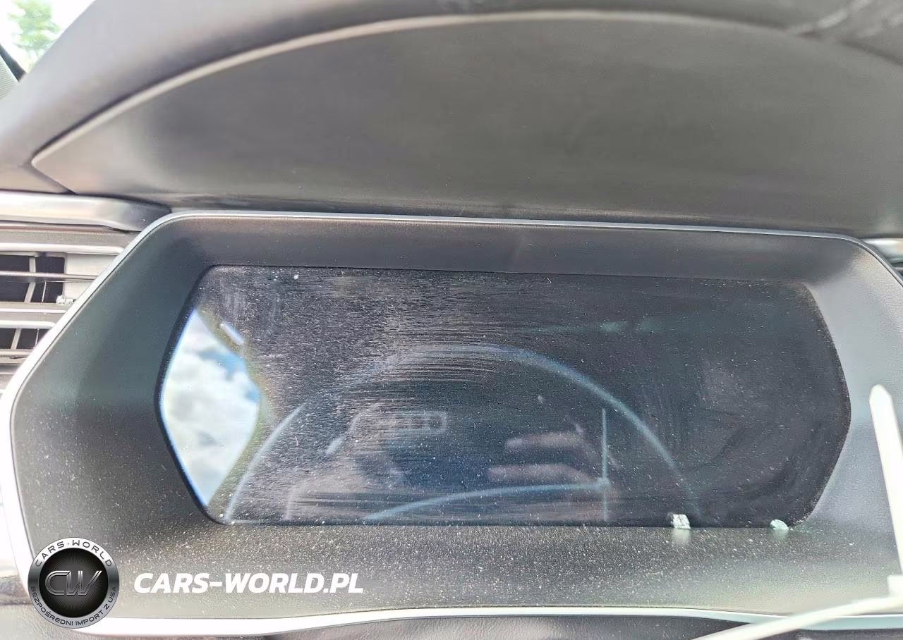 2017 Tesla Model X VIN:5YJXCBE20HF057677 - 9