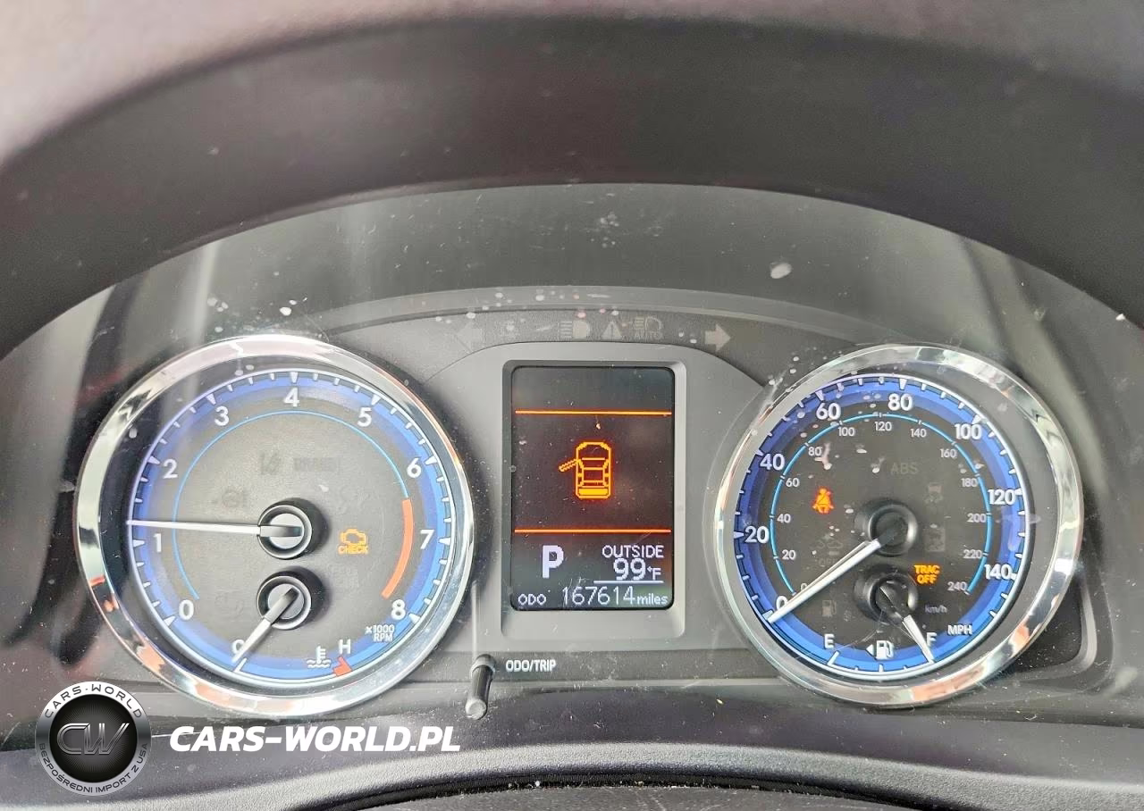 2017 Toyota Corolla Le VIN:2T1BURHE2HC841241 - 9