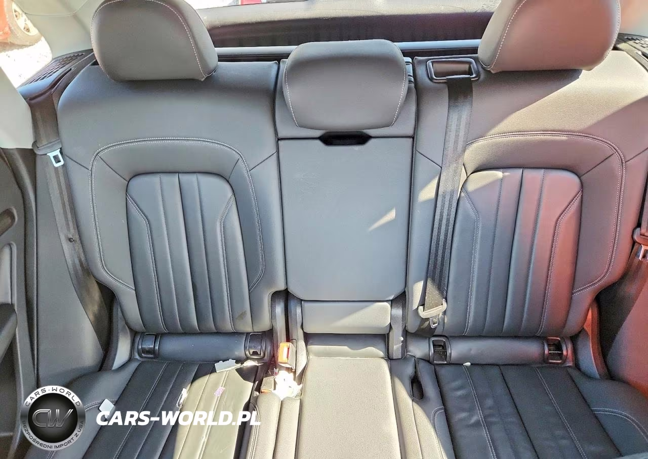 2021 Audi Q5 Premium VIN:WA1AAAFY3M2094447 - 10