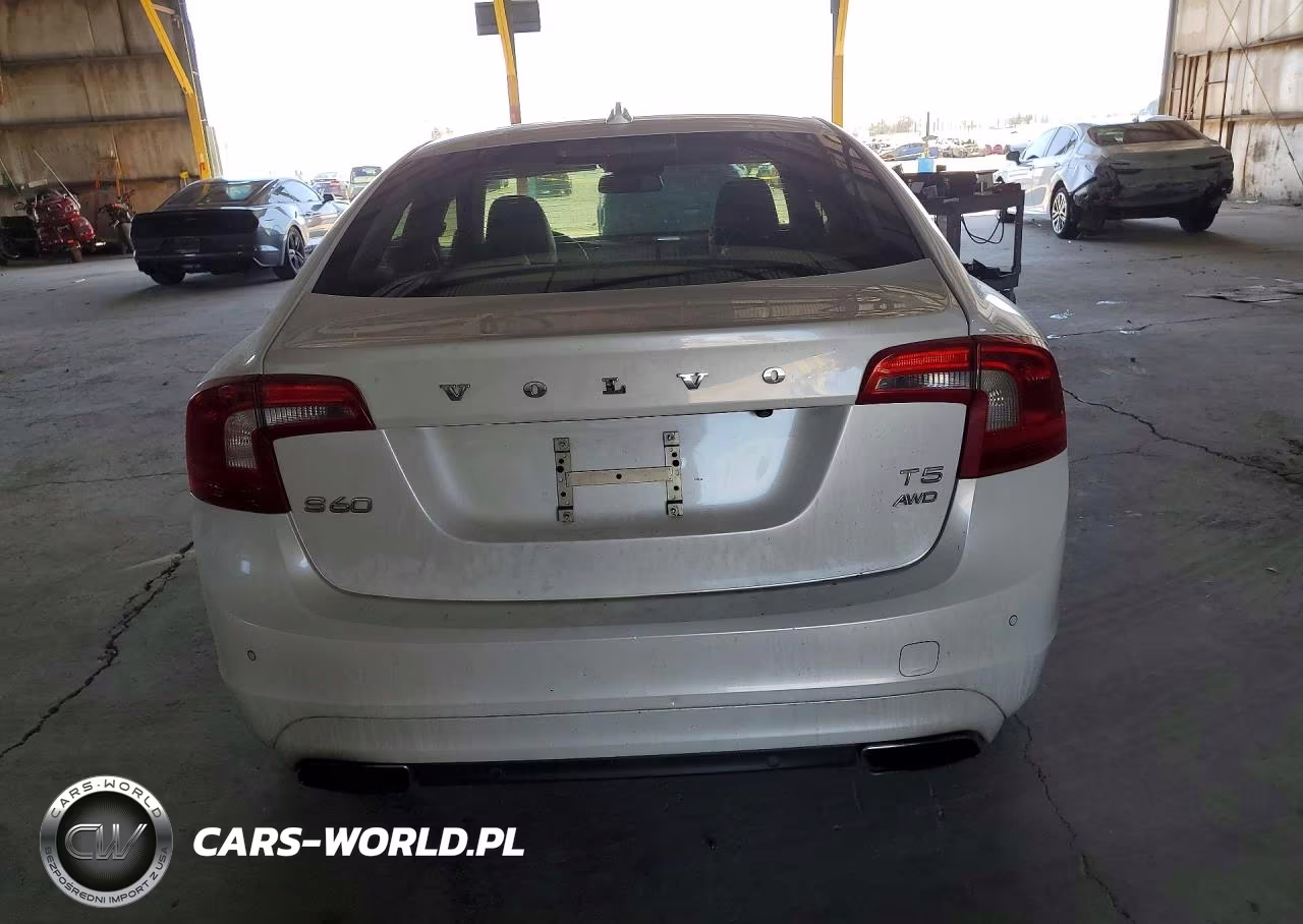 2015 Volvo S60 Platinum VIN:YV1612TD0F2301716 - 6