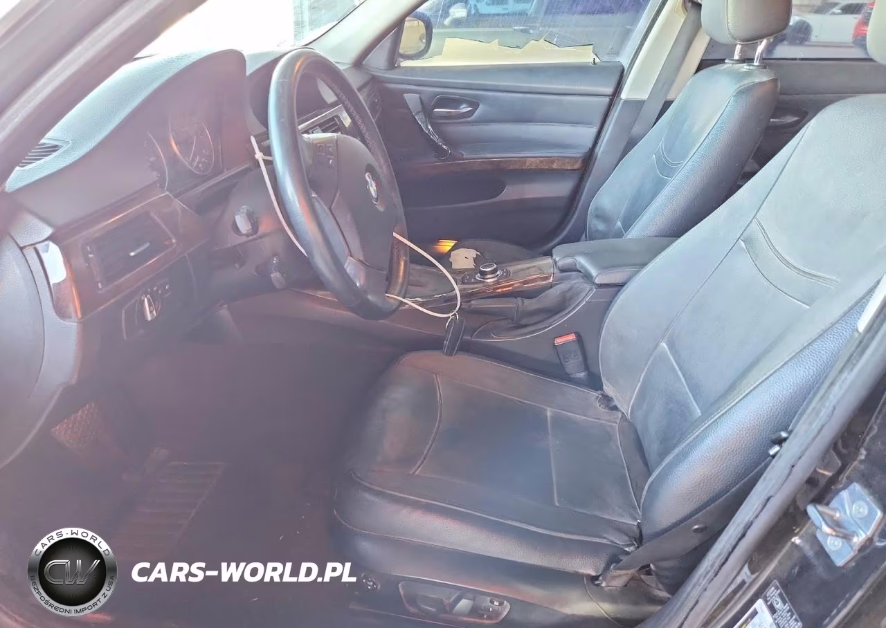 2010 BMW 335 Xi VIN:WBAPL3C52AA408104 - 7
