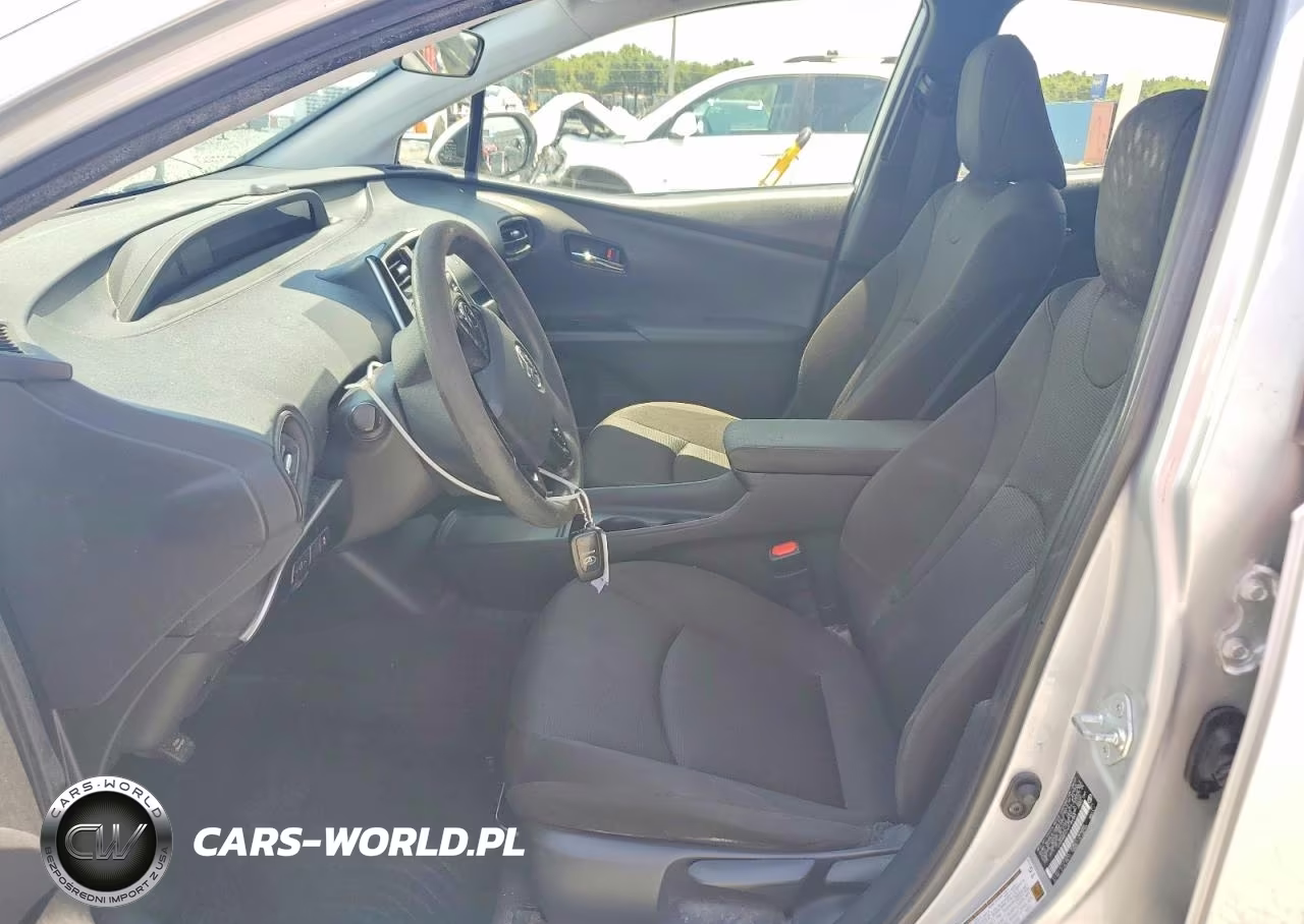 2021 Toyota Prius L Eco VIN:JTDKAMFU1M3149383 - 7