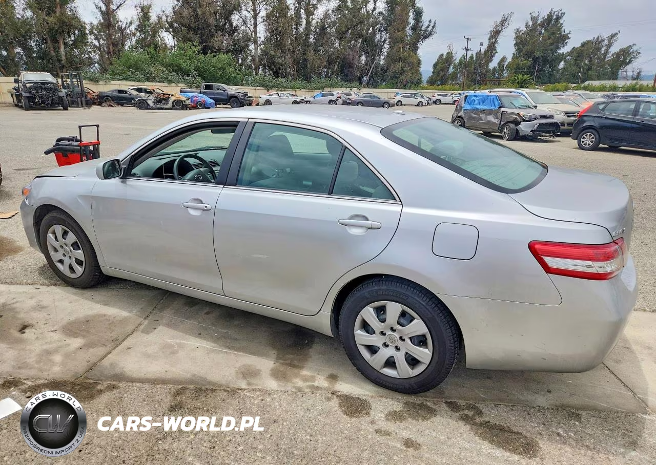 2010 Toyota Camry Le VIN:4T4BF3EK0AR021719 - 2