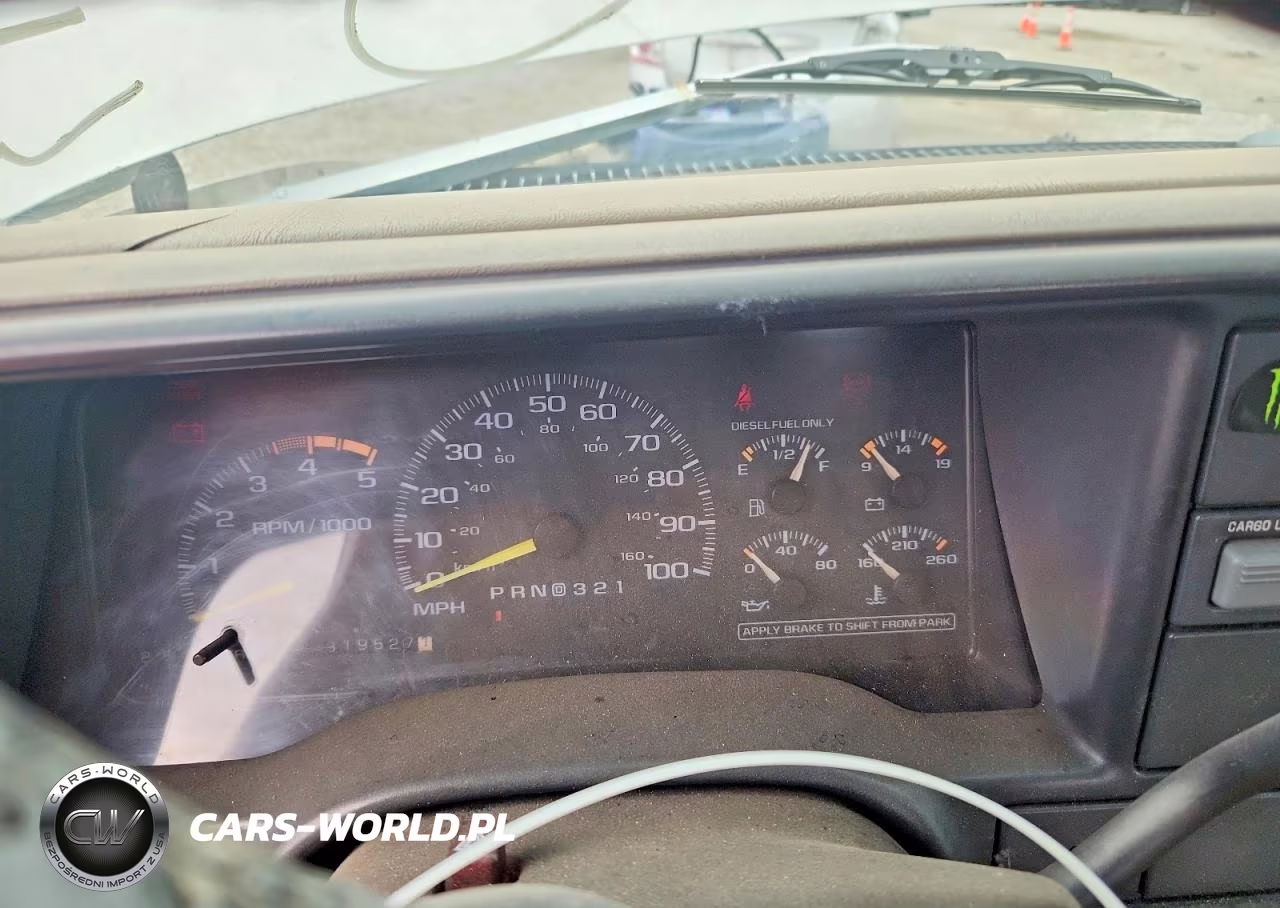 1997 Chevrolet Gmt-400 C3500 VIN:1GCHC39FXVF047589 - 9