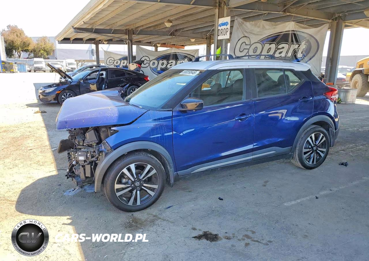 2018 Nissan Kicks S