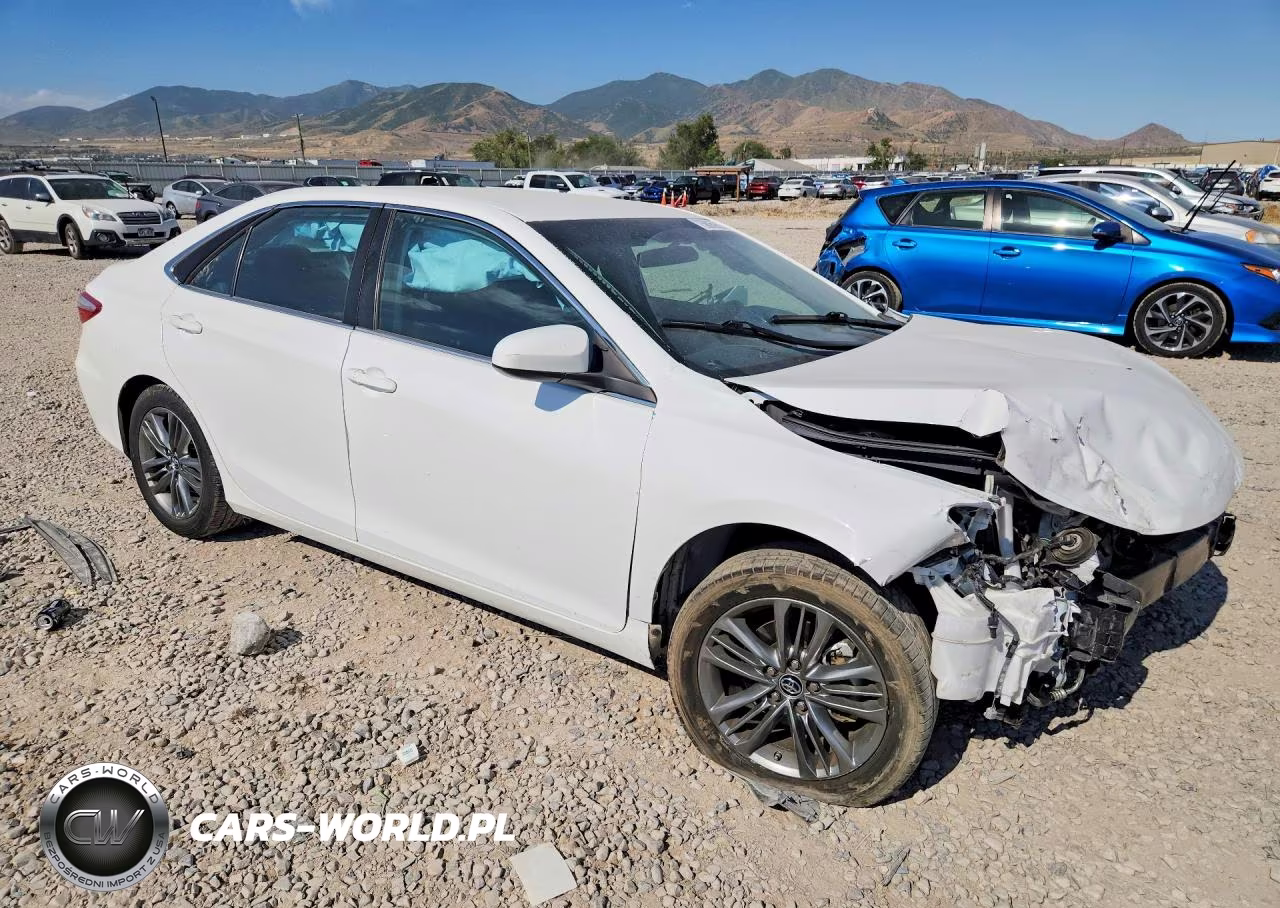2016 Toyota Camry Se VIN:4T1BF1FK9GU172578 - 4