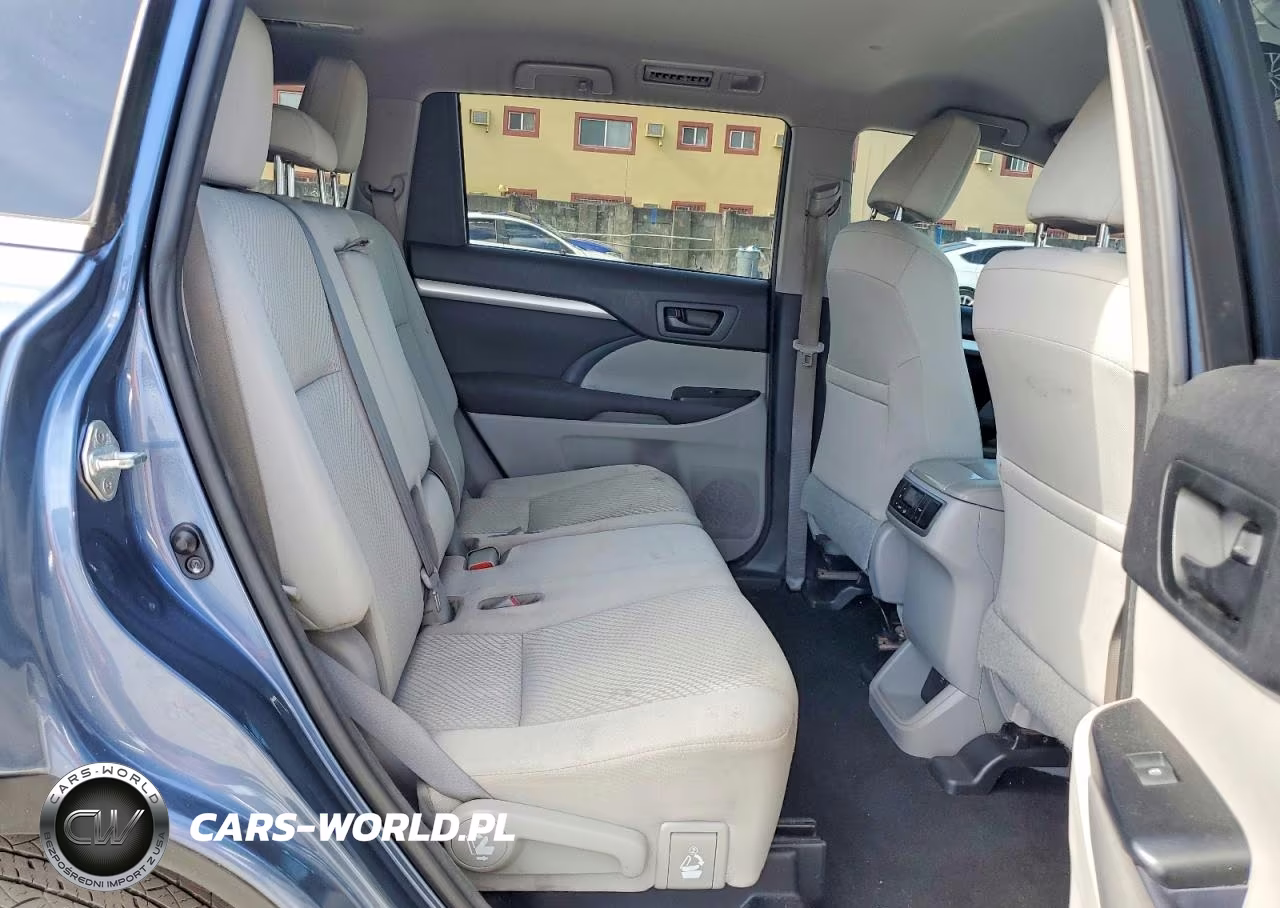 2017 Toyota Highlander Le VIN:5TDZARFHXHS032355 - 11