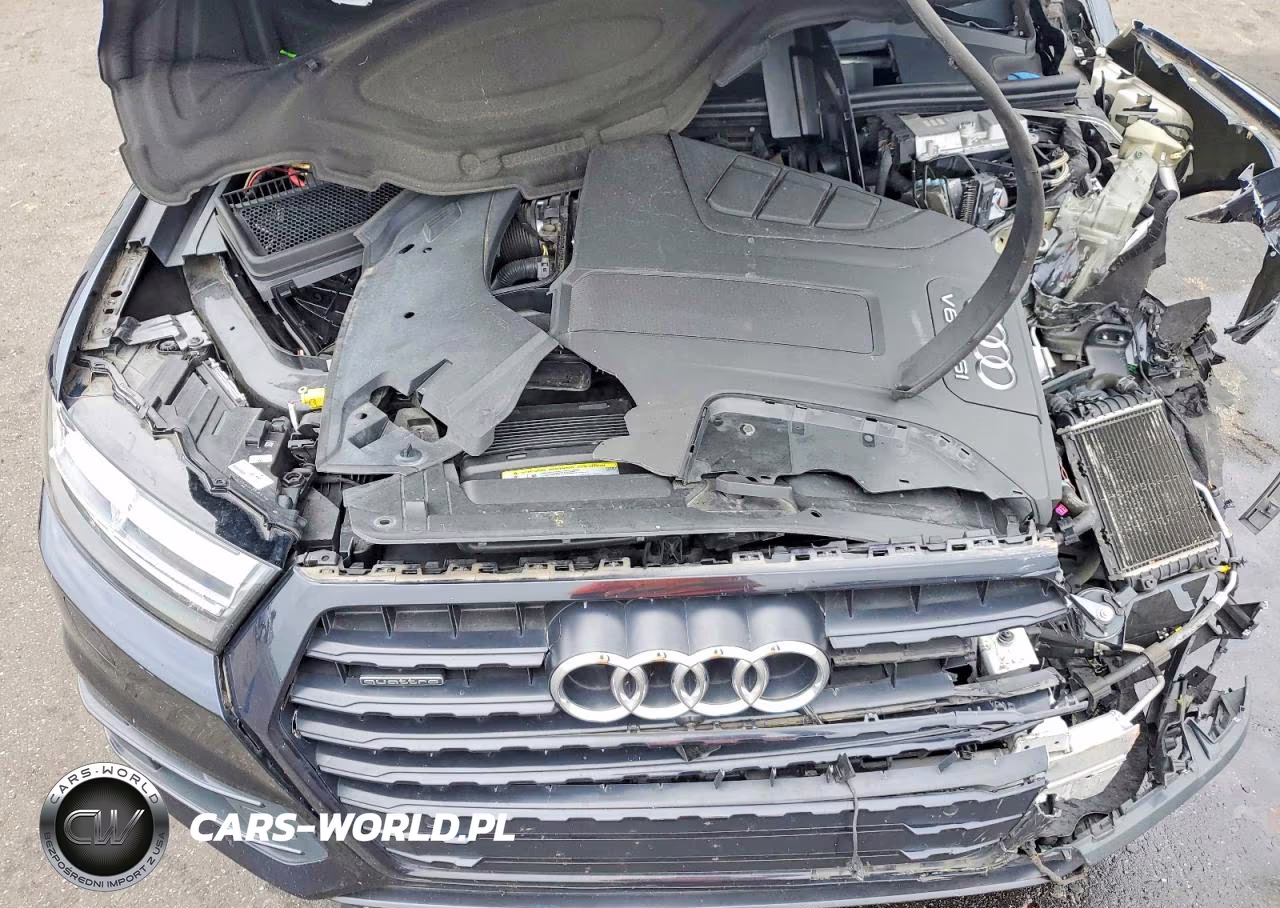 2017 Audi Q7 Prestige VIN:WA1VAAF7XHD035852 - 11