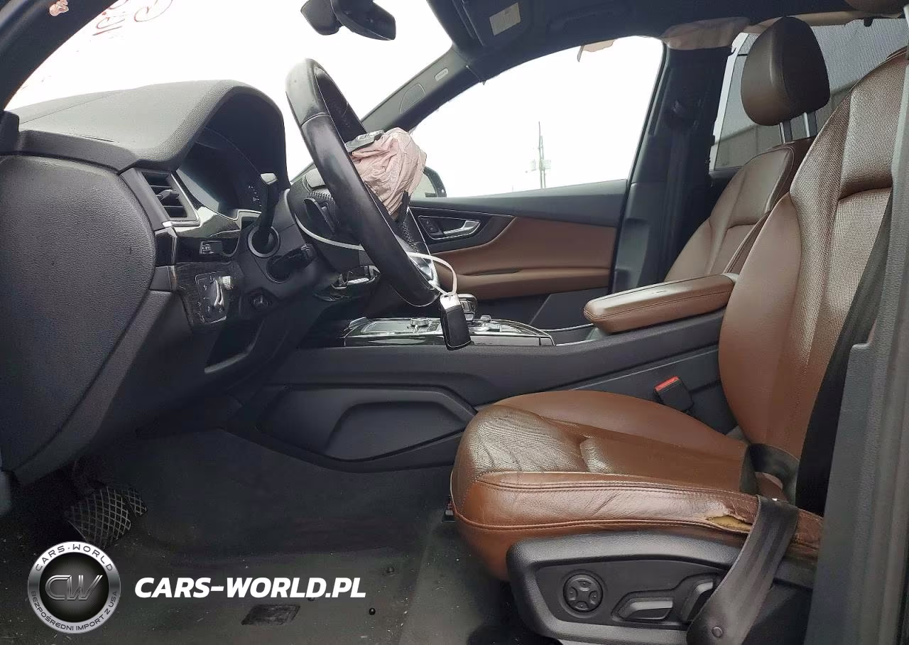 2017 Audi Q7 Prestige VIN:WA1VAAF7XHD035852 - 7