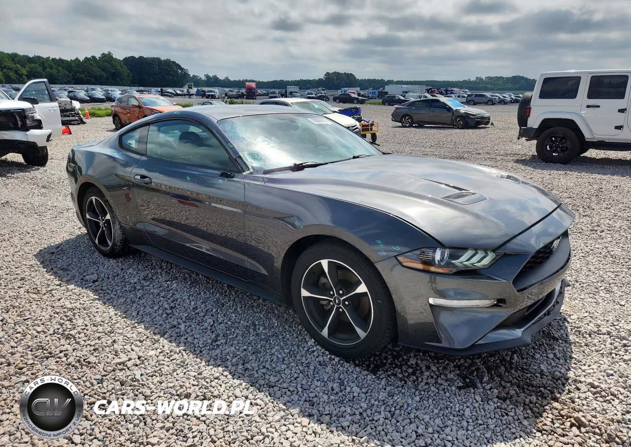 2018 Ford Mustang VIN:1FA6P8TH3J5120889 - 4