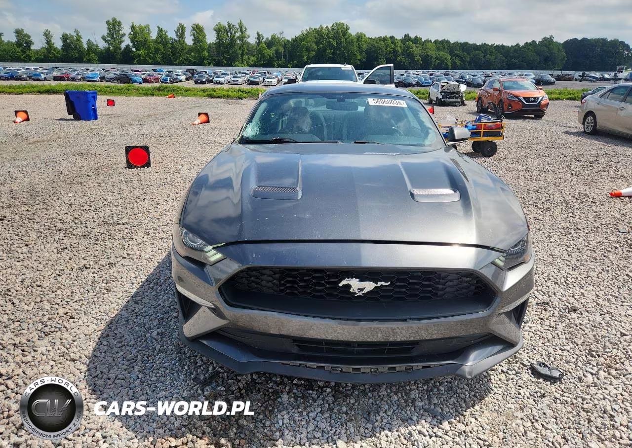 2018 Ford Mustang VIN:1FA6P8TH3J5120889 - 5