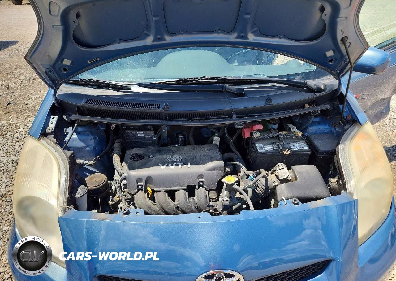 2010 Toyota Yaris Base VIN:JTDKT4K33A5320299 - 11
