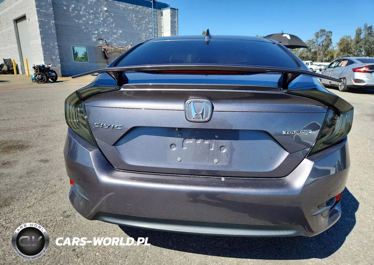 2017 Honda Civic Touring VIN:19XFC1F93HE213203 - 6