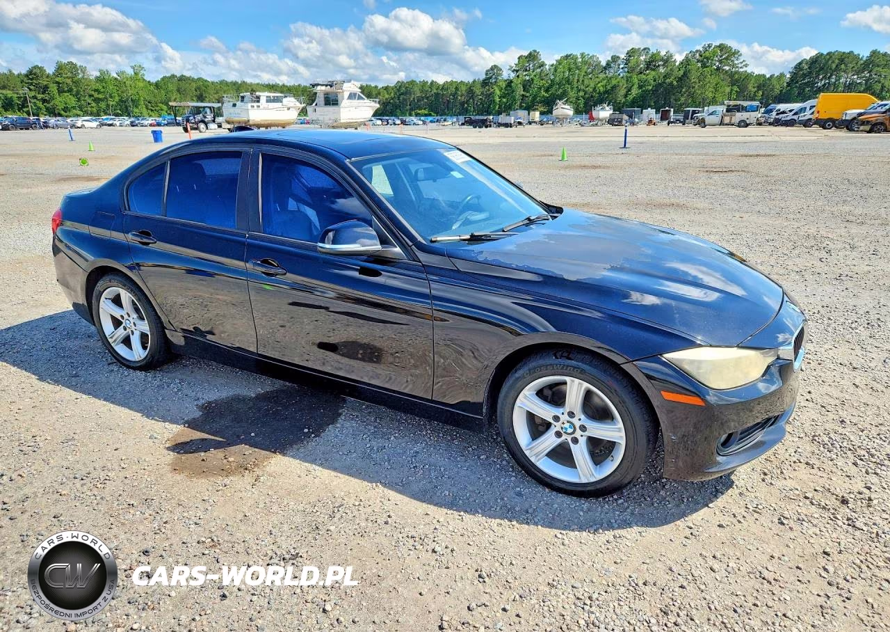 2015 BMW 320 I xDrive VIN:WBA3C3G54FNT51512 - 4