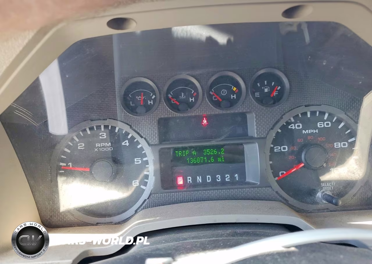 2008 Ford F350 Super Duty VIN:1FDWF36528ED53122 - 9