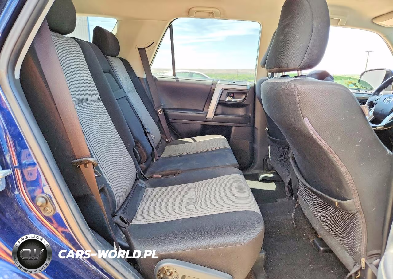 2021 Toyota 4Runner Sr5 VIN:JTEMU5JR3M5940832 - 11