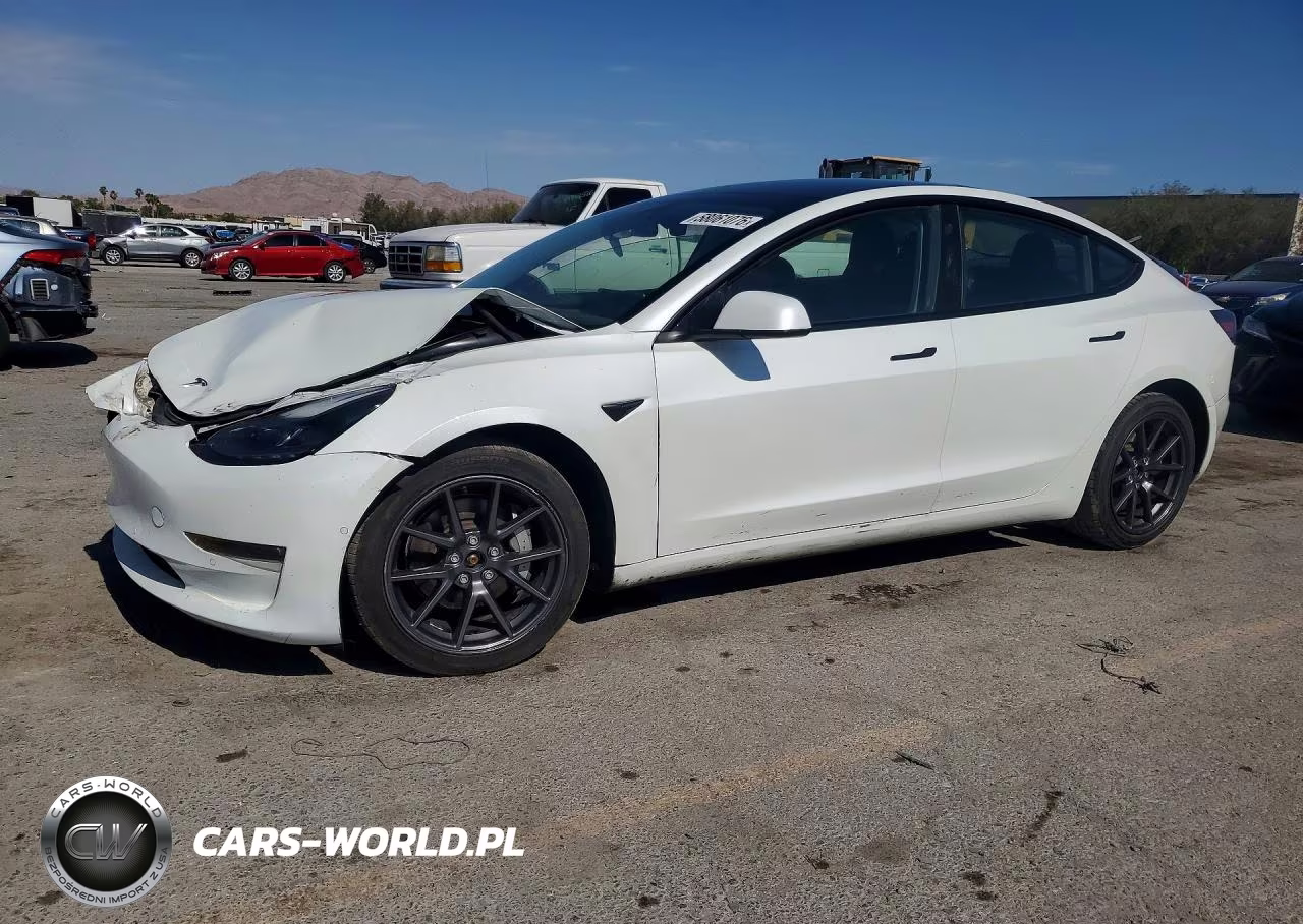 2022 Tesla Model 3 – zdjęcie 1 z 12