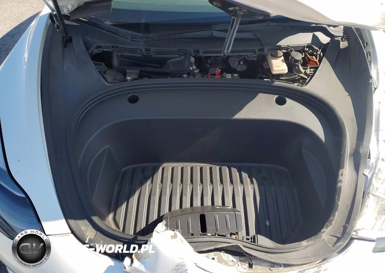 2022 Tesla Model 3 VIN:5YJ3E1EB8NF169142 - 11