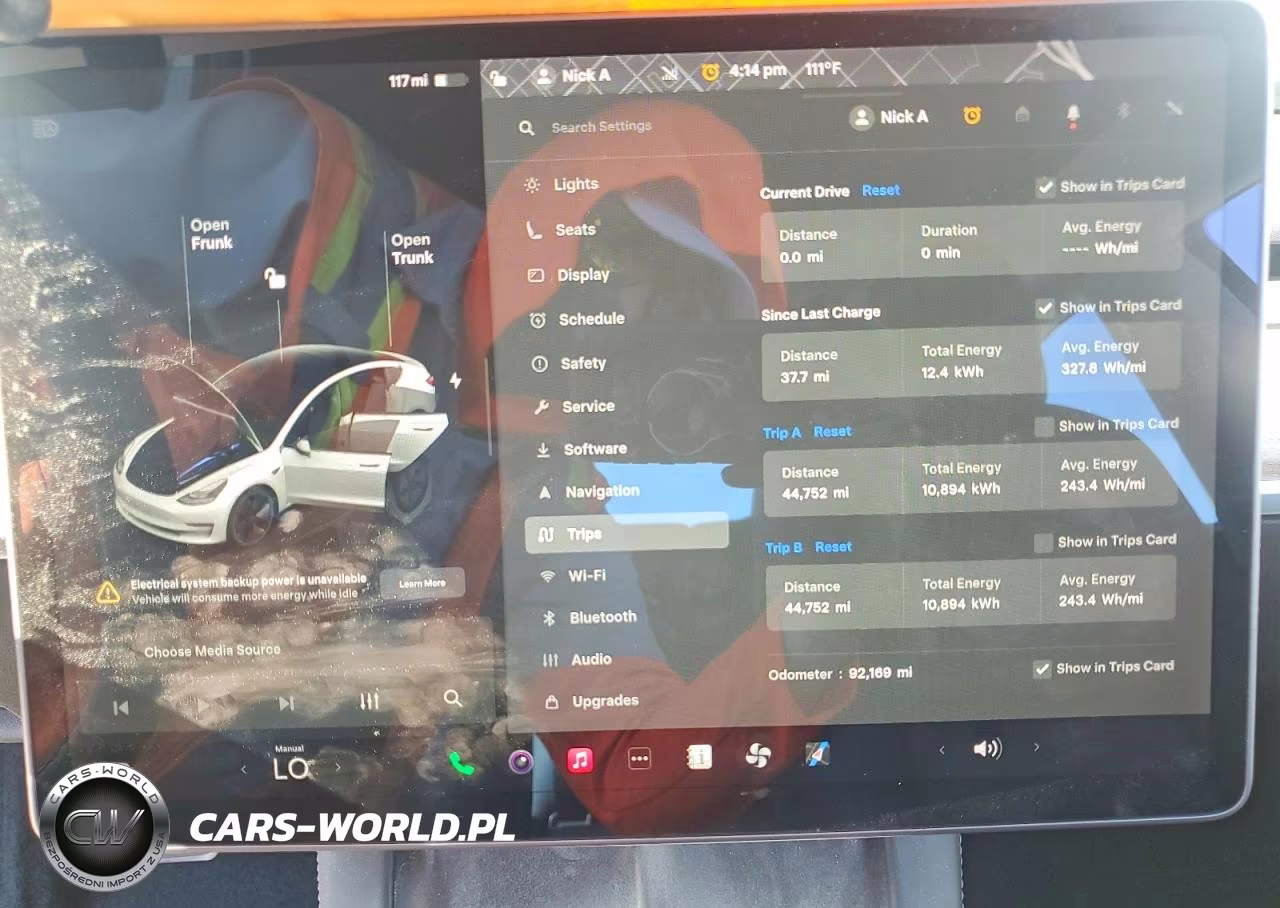 2022 Tesla Model 3 VIN:5YJ3E1EB8NF169142 - 9