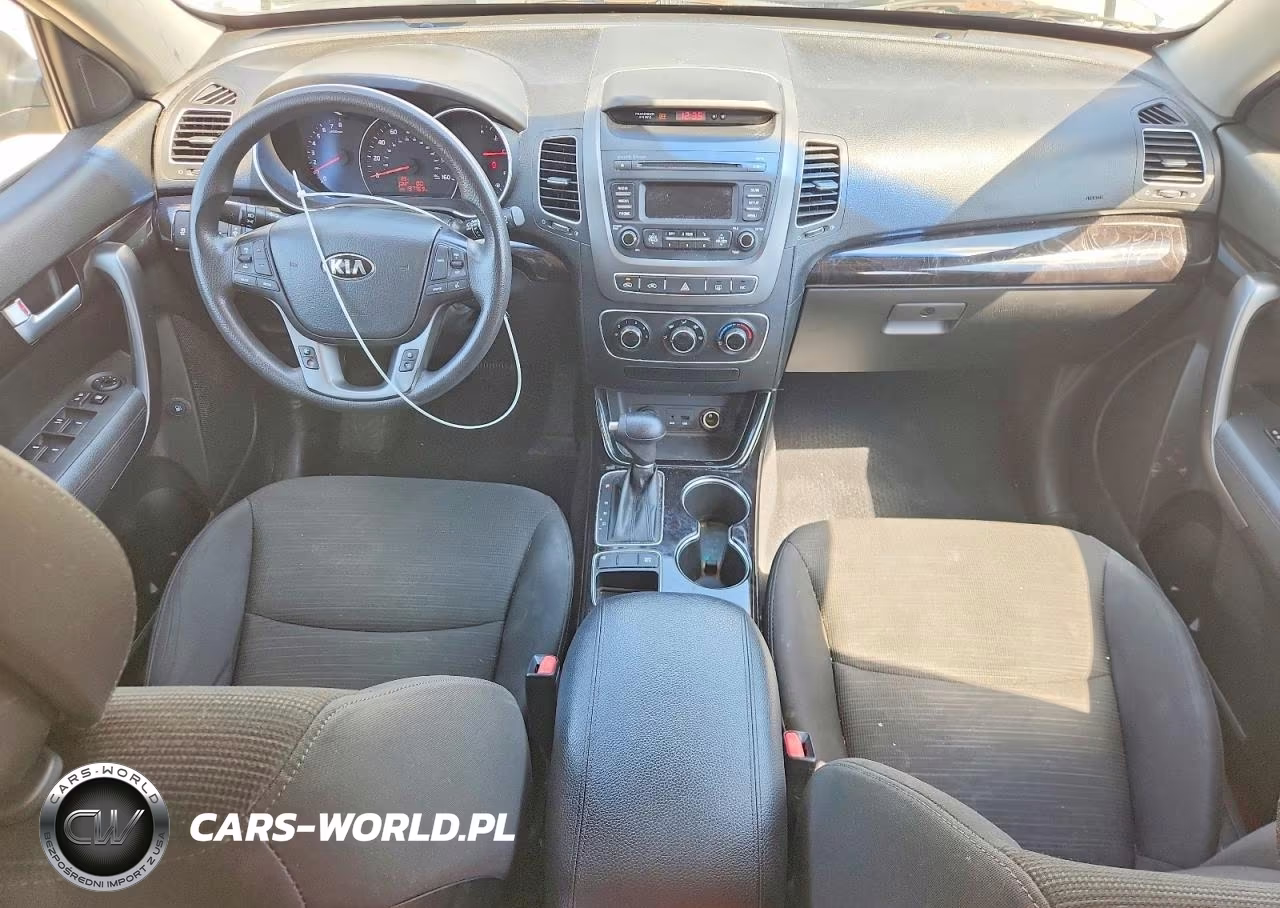 2015 Kia Sorento Lx VIN:5XYKT3A69FG564978 - 8
