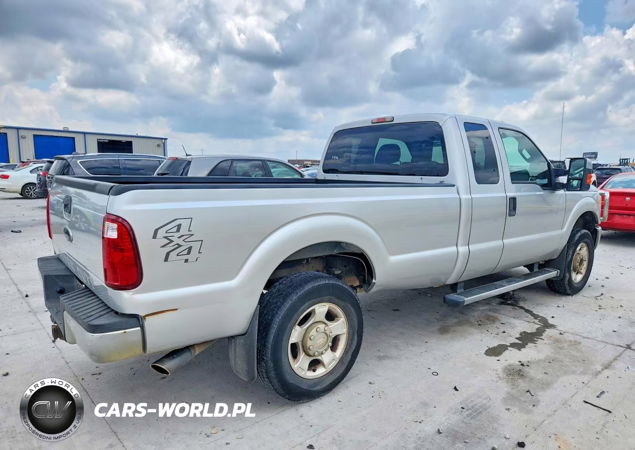2011 Ford F250 Super Duty VIN:1FT7X2B67BED02821 - 3