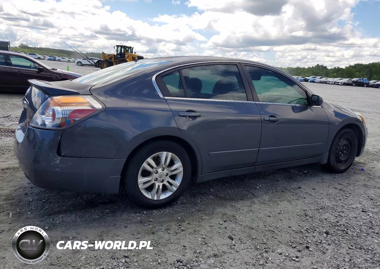 2012 Nissan Altima 2.5 VIN:1N4AL2AP3CN535744 - 3