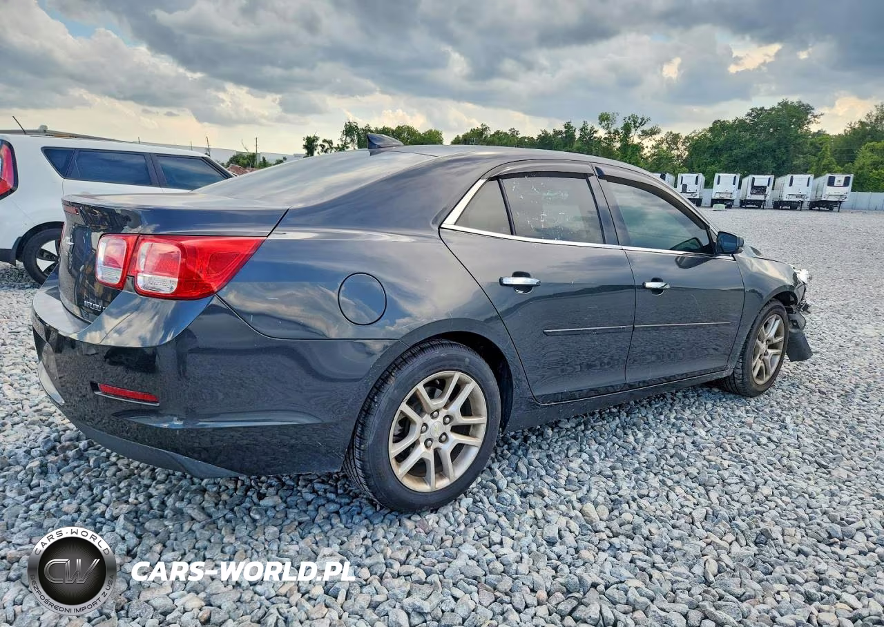 2015 Chevrolet Malibu 1Lt VIN:1G11C5SL7FF249300 - 3