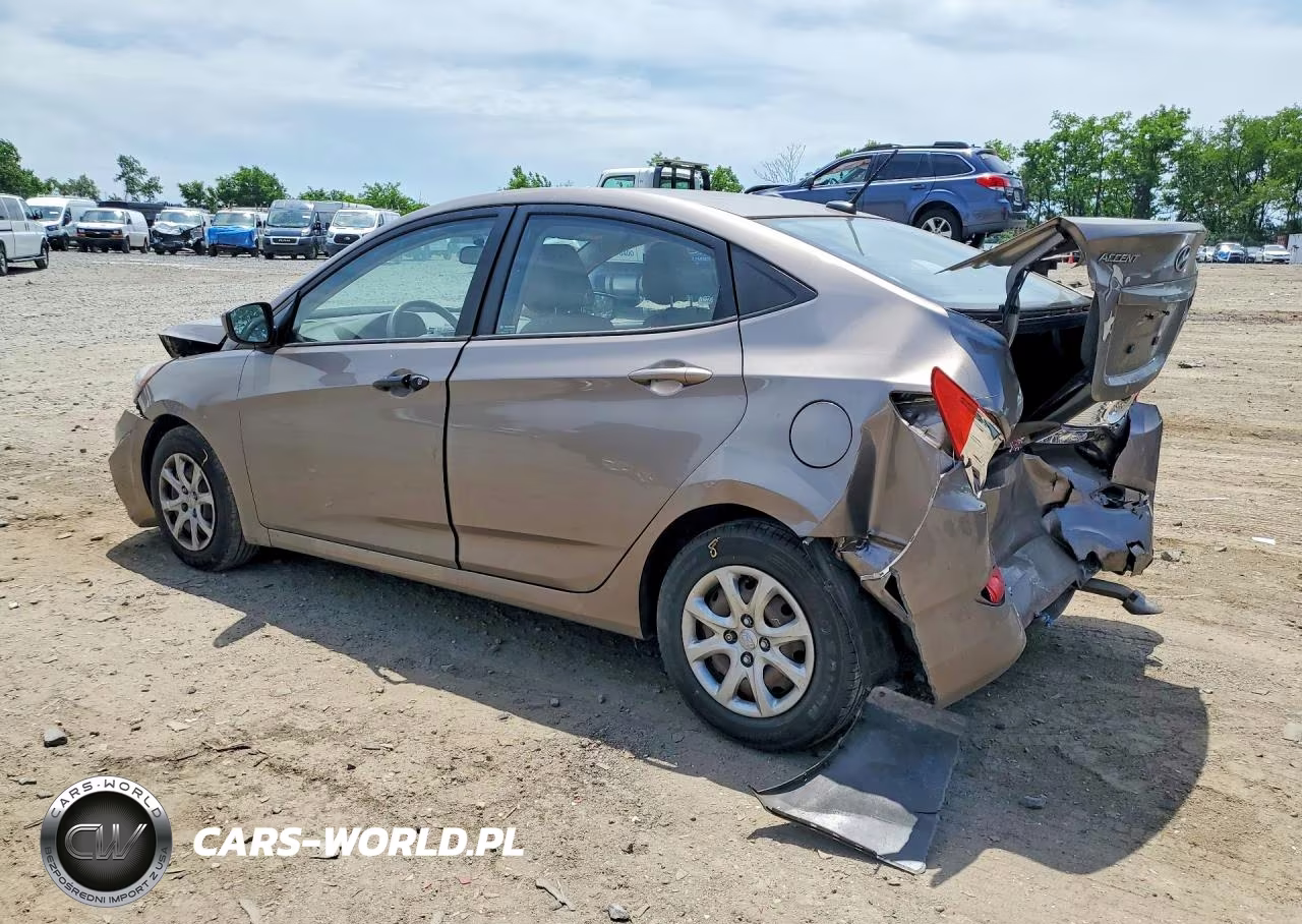 2013 Hyundai Accent Gls VIN:KMHCT4AE9DU326363 - 2