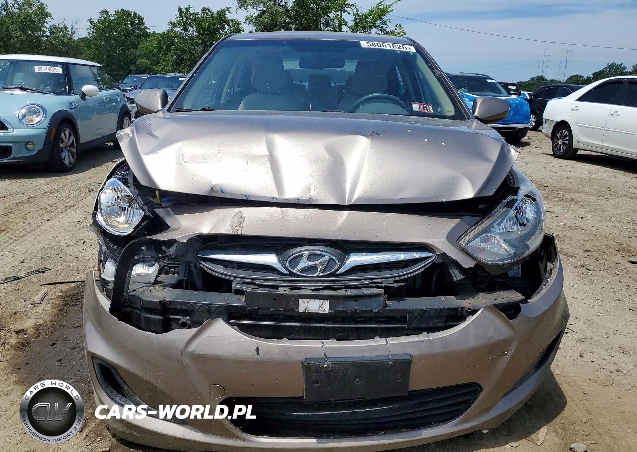 2013 Hyundai Accent Gls VIN:KMHCT4AE9DU326363 - 5