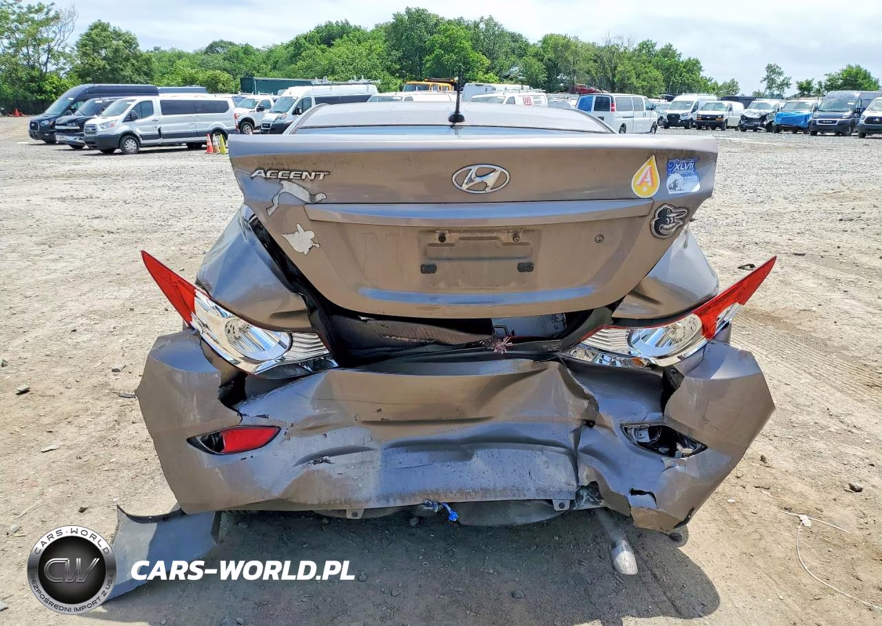 2013 Hyundai Accent Gls VIN:KMHCT4AE9DU326363 - 6
