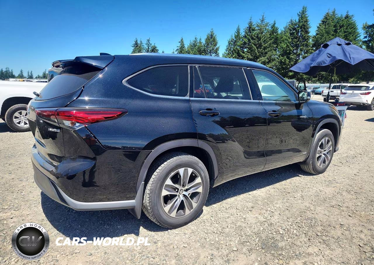 2020 Toyota Highlander Hybrid Xle VIN:5TDHBRCH8LS504185 - 3