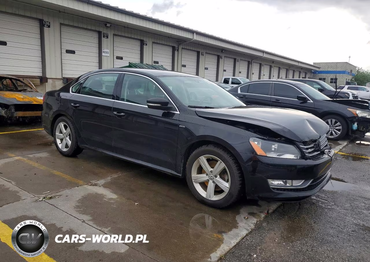 2015 Volkswagen Passat S VIN:1VWAS7A38FC110007 - 4
