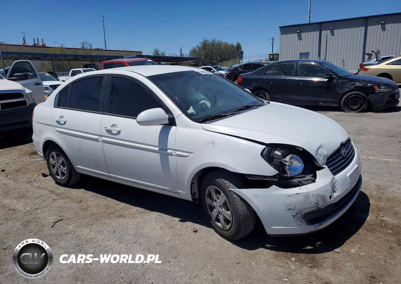2006 Hyundai Accent Gls VIN:KMHCN46C56U059906 - 4