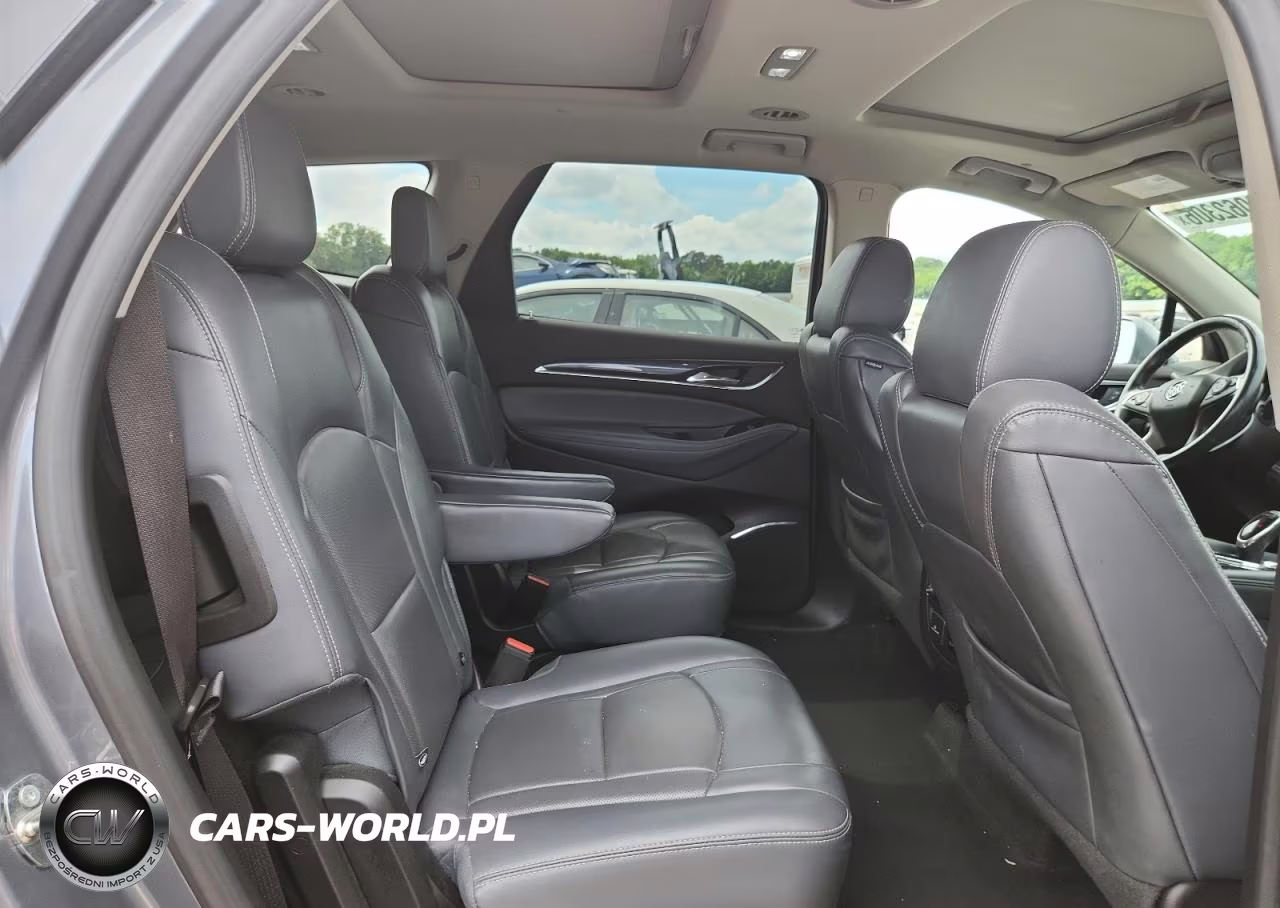 2018 Buick Enclave Essence VIN:5GAEVAKW3JJ186614 - 11