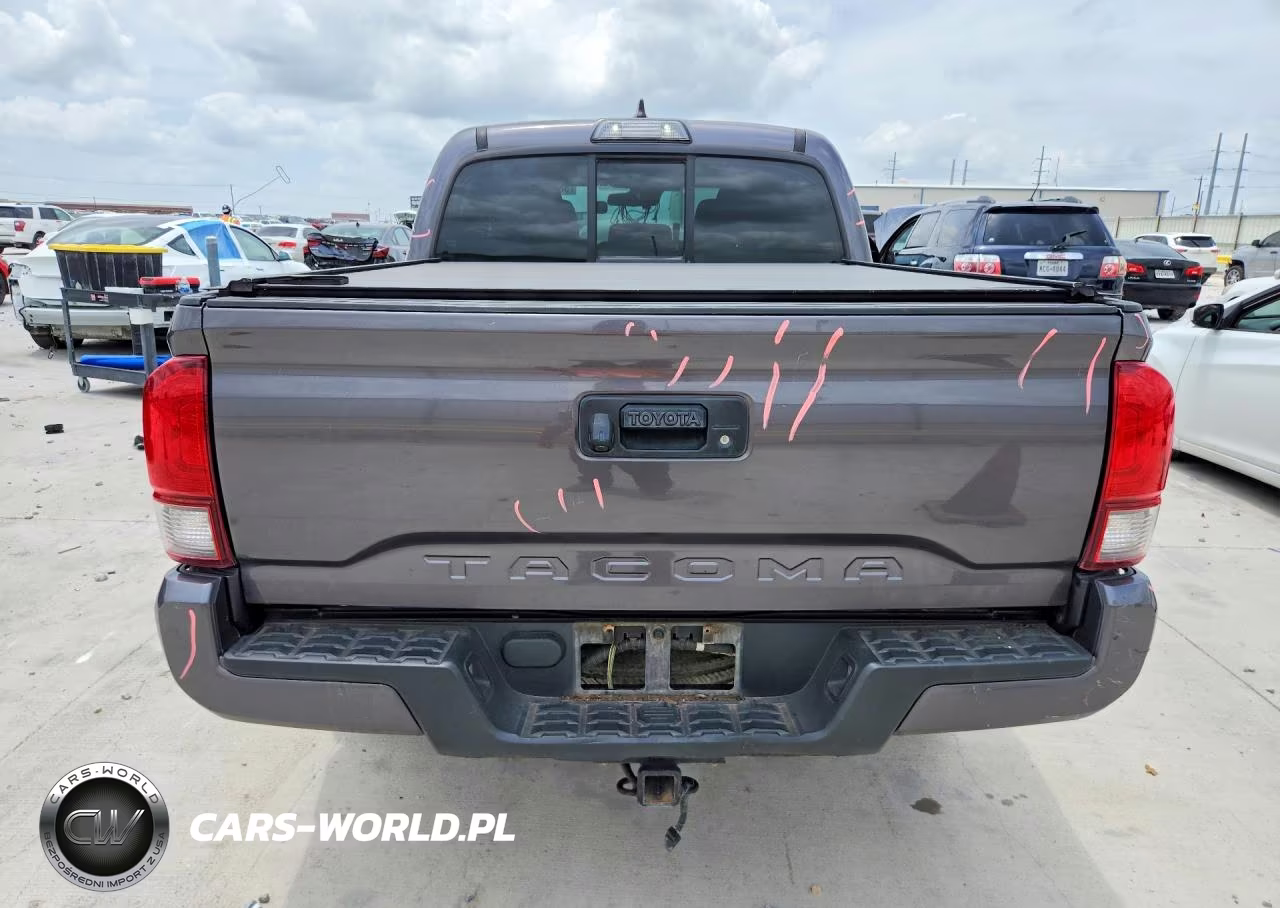 2018 Toyota Tacoma Sr VIN:5TFAX5GN8JX110494 - 6