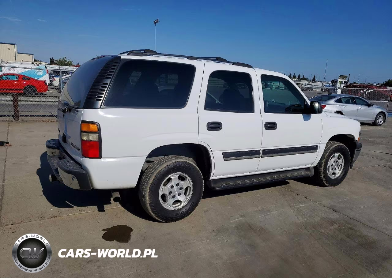 2005 Chevrolet Tahoe K1500 VIN:1GNEK13T85R197926 - 3