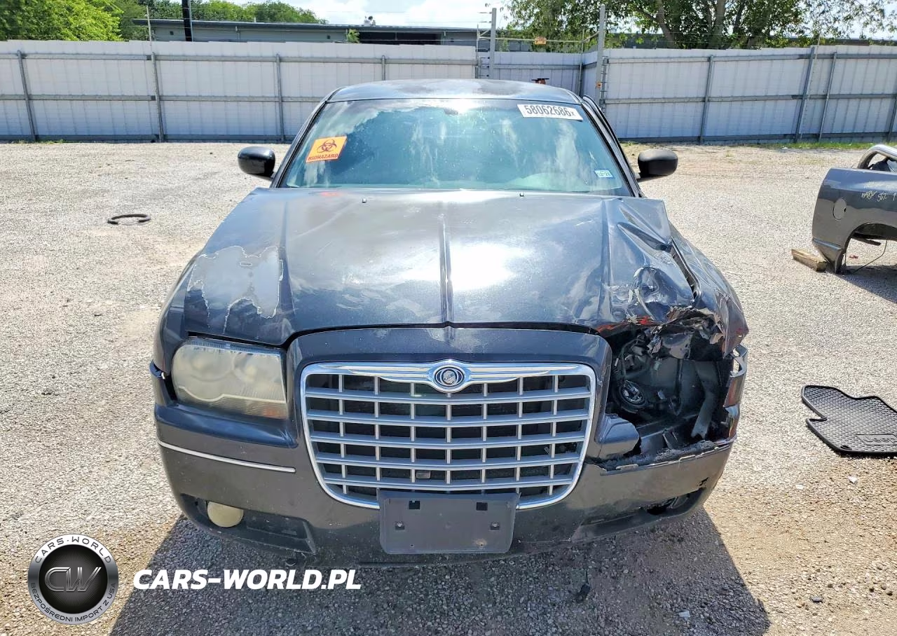 2006 Chrysler 300 Touring VIN:2C3KA53GX6H285455 - 5
