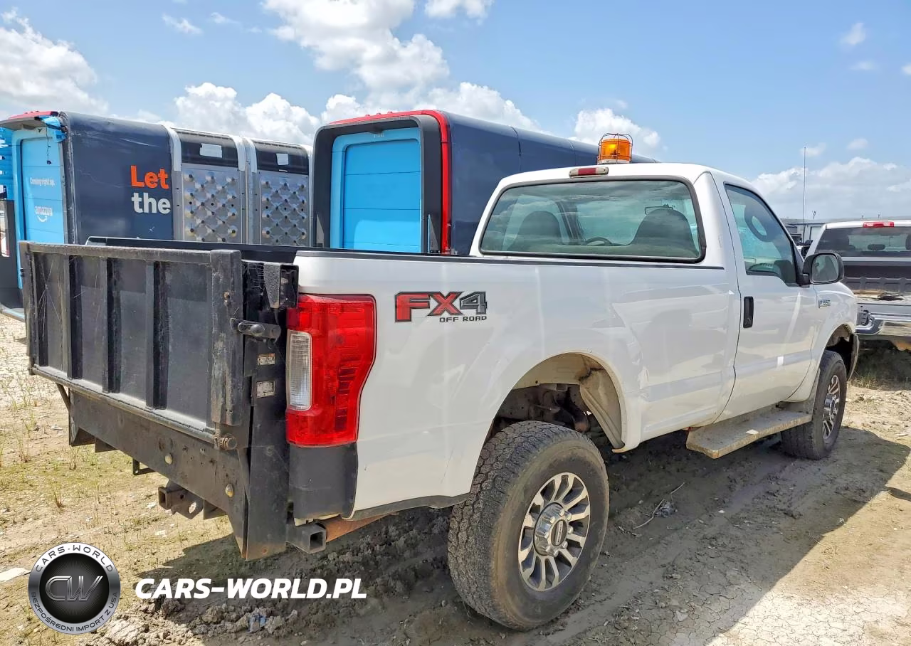 2005 Ford F350 Srw Super Duty VIN:1FTWF31505ED06811 - 3