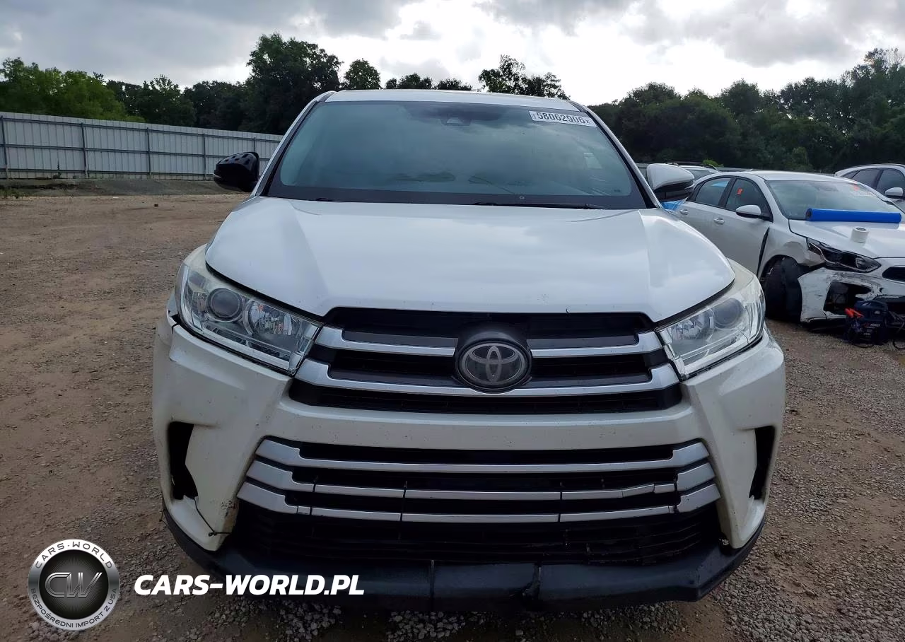 2017 Toyota Highlander Le VIN:5TDZZRFH6HS231640 - 5