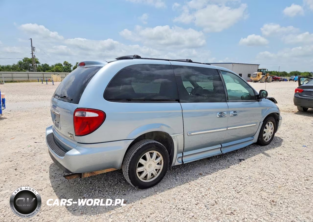 2006 Chrysler Town & Country Touring VIN:2A4GP54L76R807863 - 3