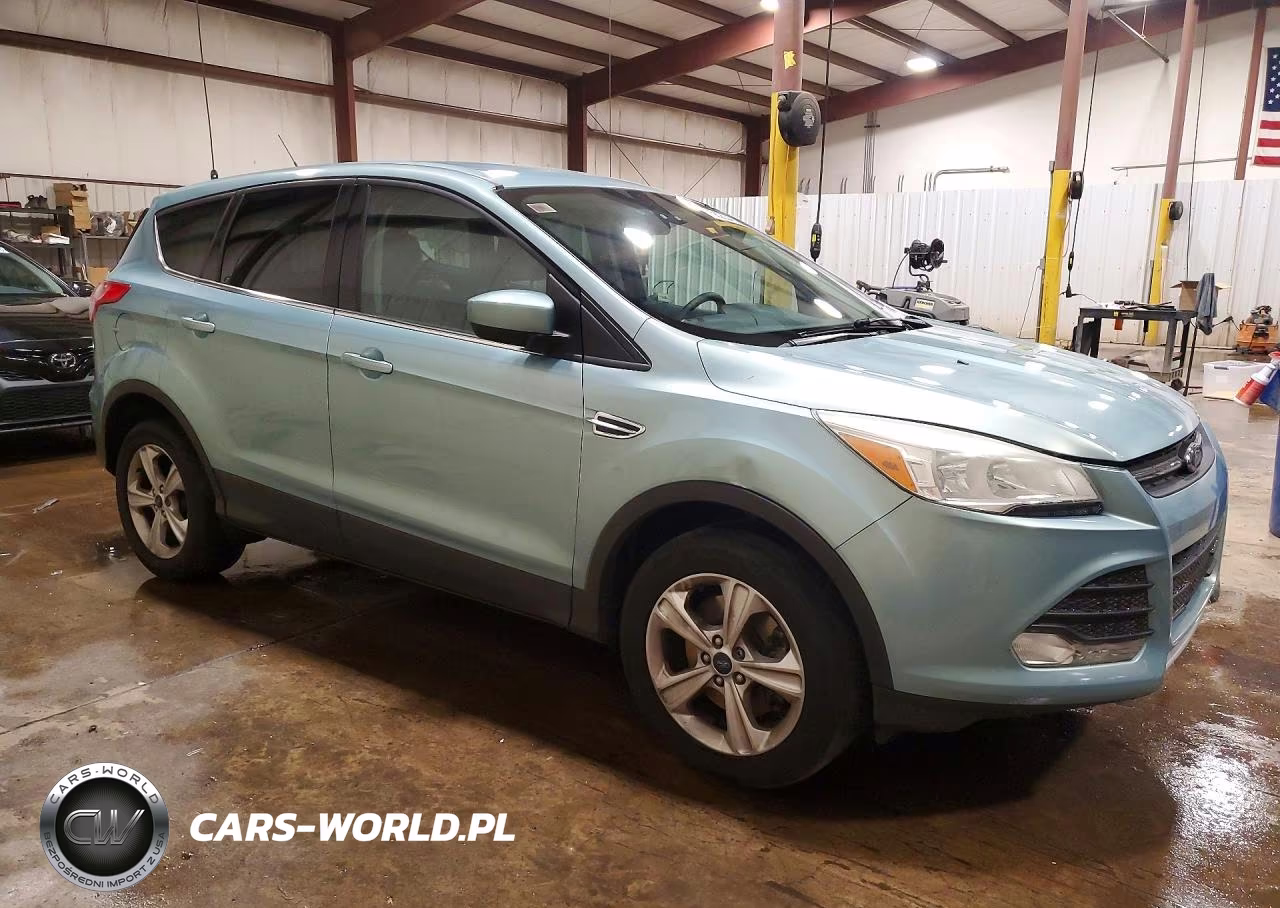 2013 Ford Escape Se VIN:1FMCU9G99DUB35871 - 4