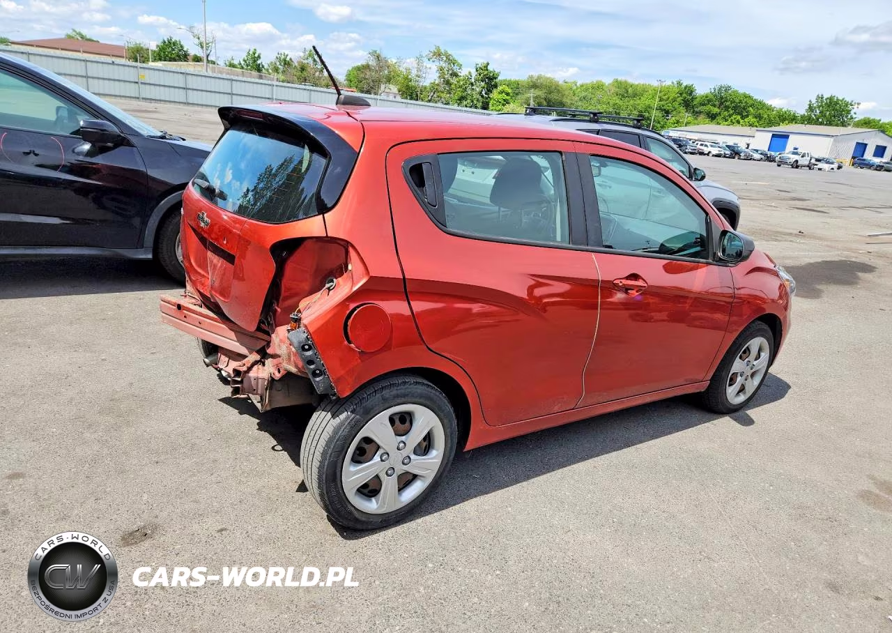 2021 Chevrolet Spark Ls VIN:KL8CB6SAXMC727367 - 3