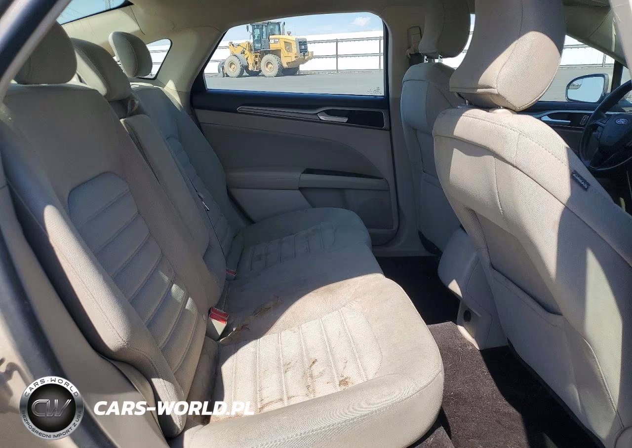 2018 Ford Fusion Se VIN:3FA6P0H70JR212721 - 10