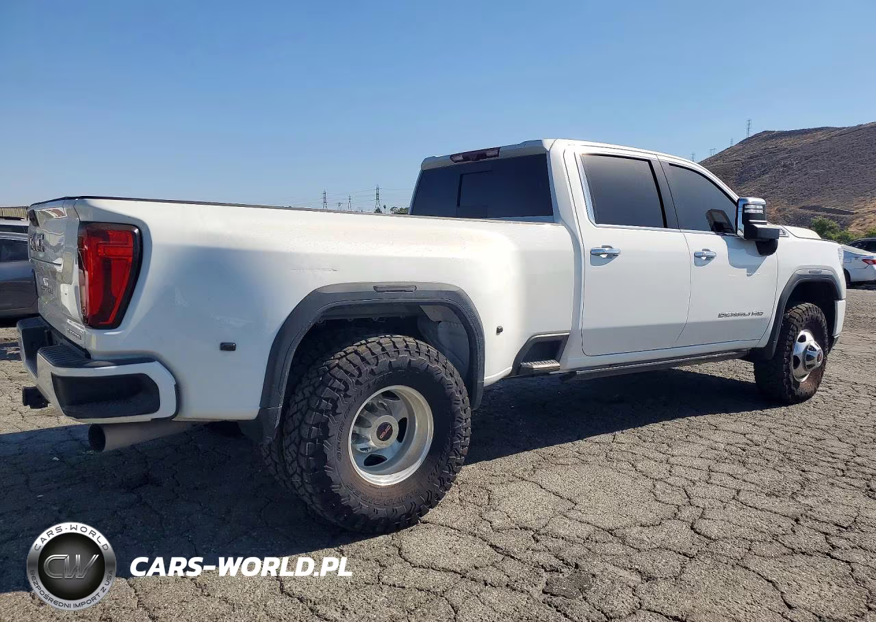 2022 GMC Sierra K3500 Denali VIN:1GT49WEY5NF308407 - 3