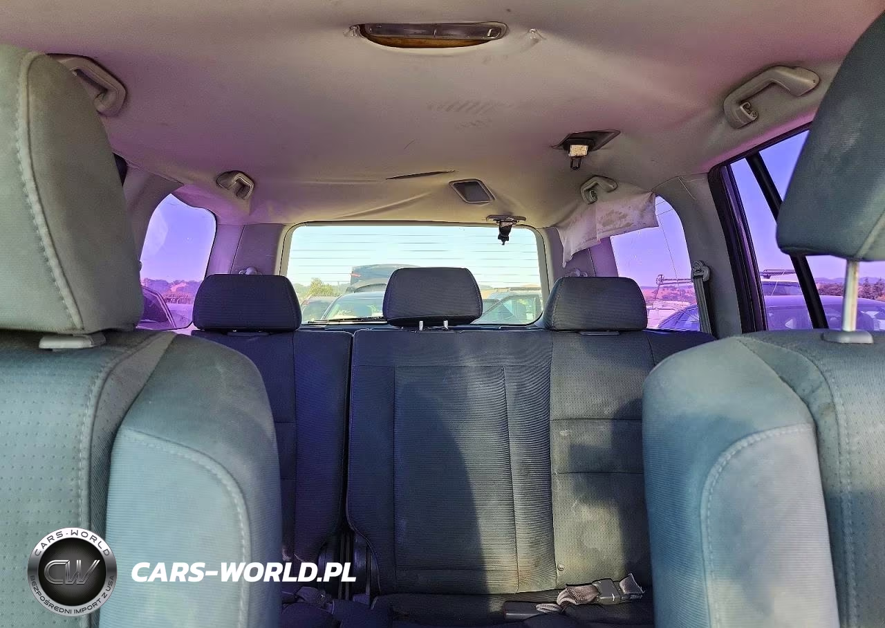 2007 Honda Pilot Lx VIN:2HKYF181X7H521860 - 10