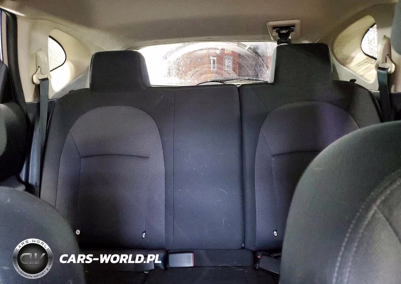 2011 Nissan Rogue S VIN:JN8AS5MV2BW666265 - 10