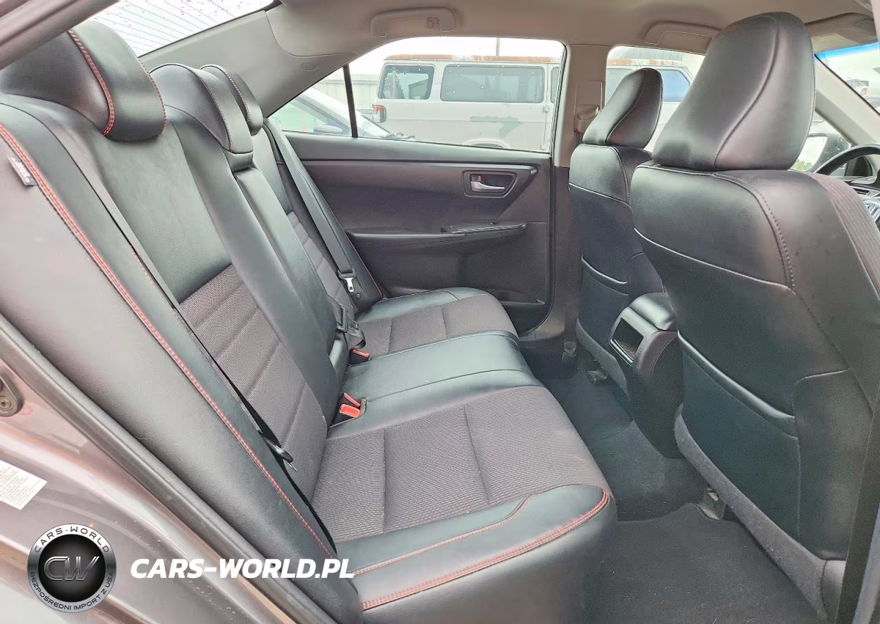2016 Toyota Camry Se VIN:4T1BF1FK7GU195714 - 10