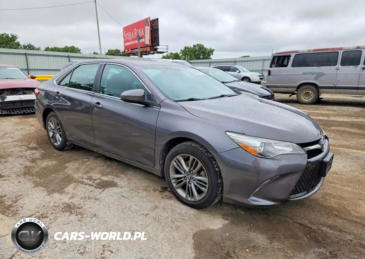 2016 Toyota Camry Se VIN:4T1BF1FK7GU195714 - 4