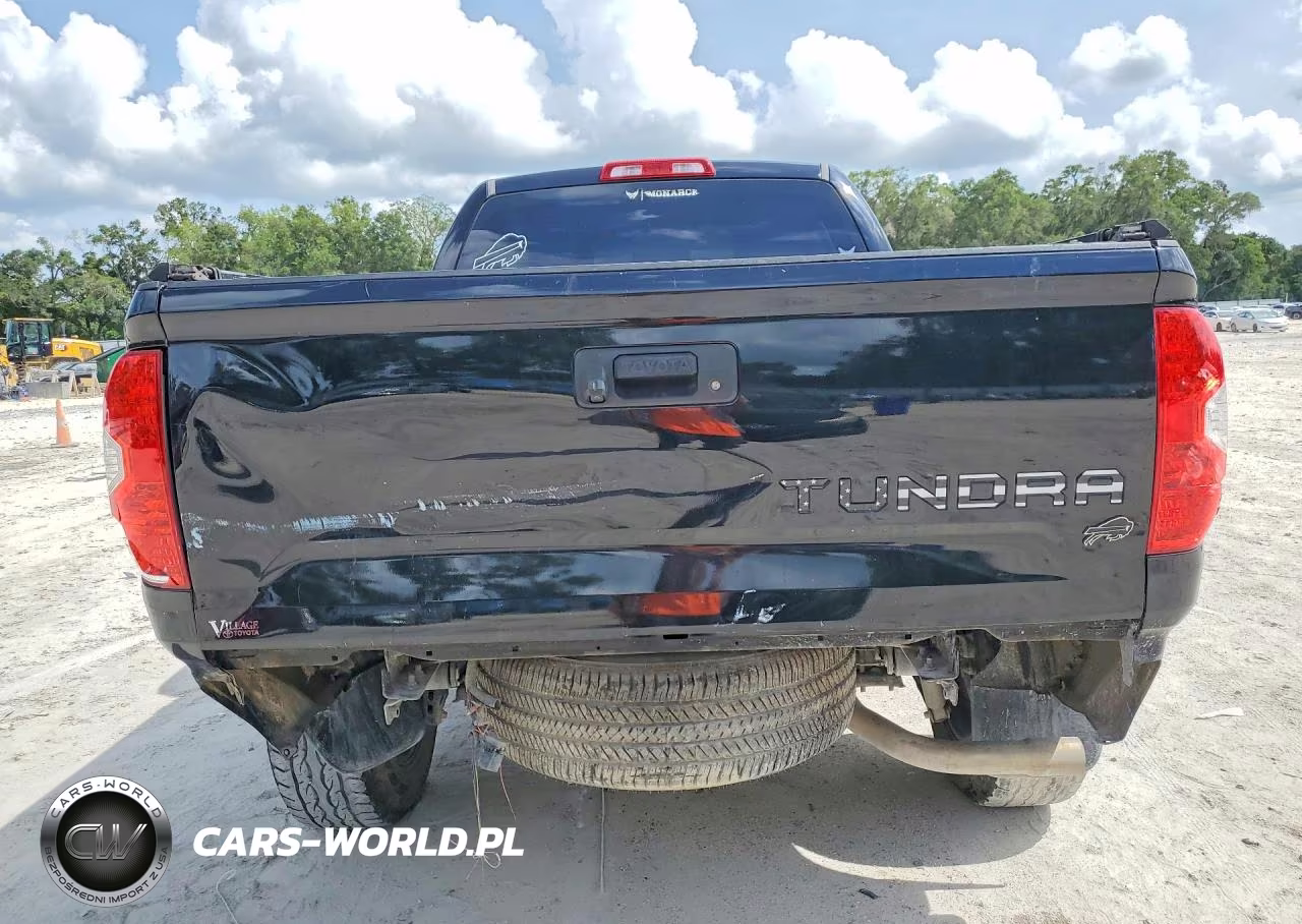 2018 Toyota Tundra Sr VIN:5TFRM5F12JX128015 - 6